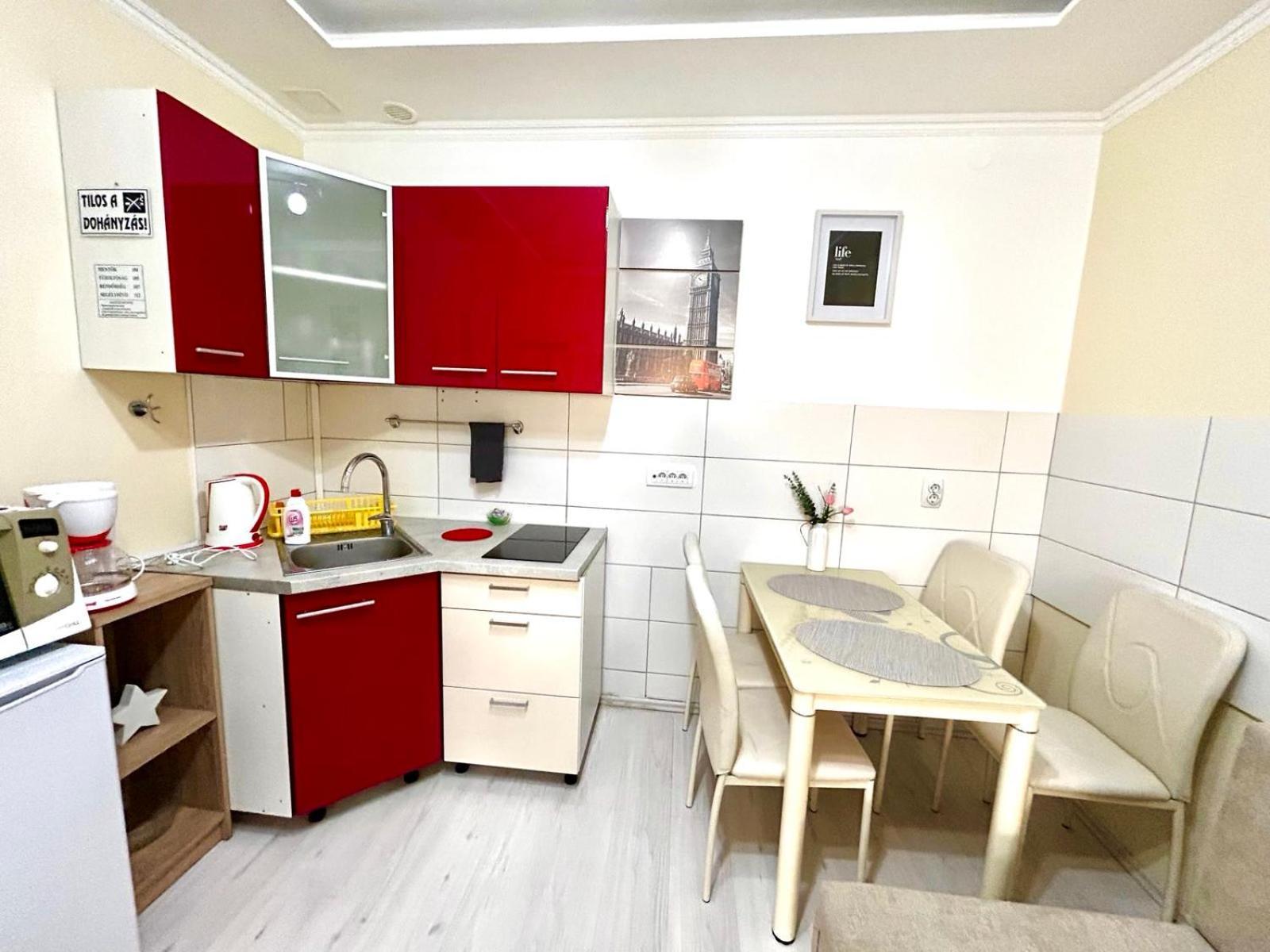 Belien Apartman Mako Exterior photo